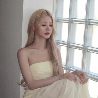 260529-miyeon-instagram-update-v0-uthq1myylz3h1