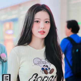 260529-sui-ft-leesol-airport-departure-v0-5s1lhqz5e04h1